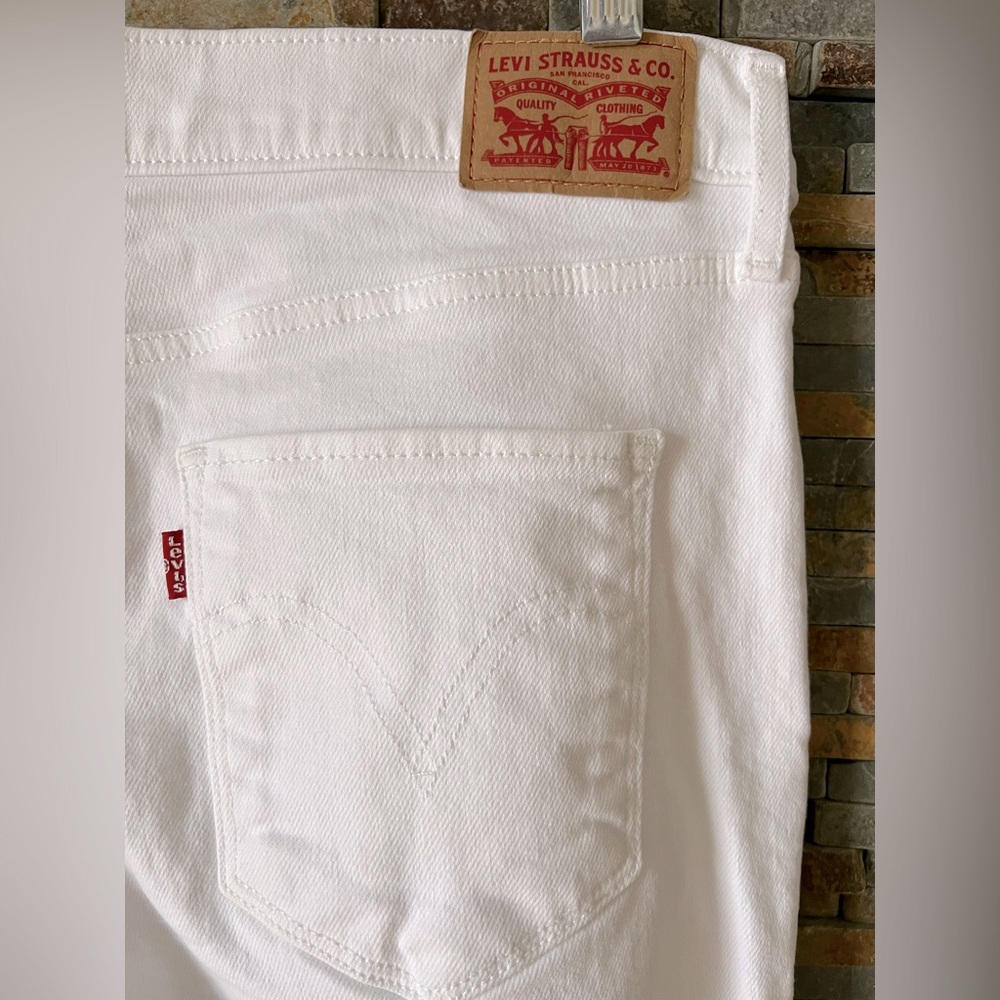 NWOT - Levi’s Womens Lace-Up Cropped Jeans - White - Size 31 - Picture 8 of 14